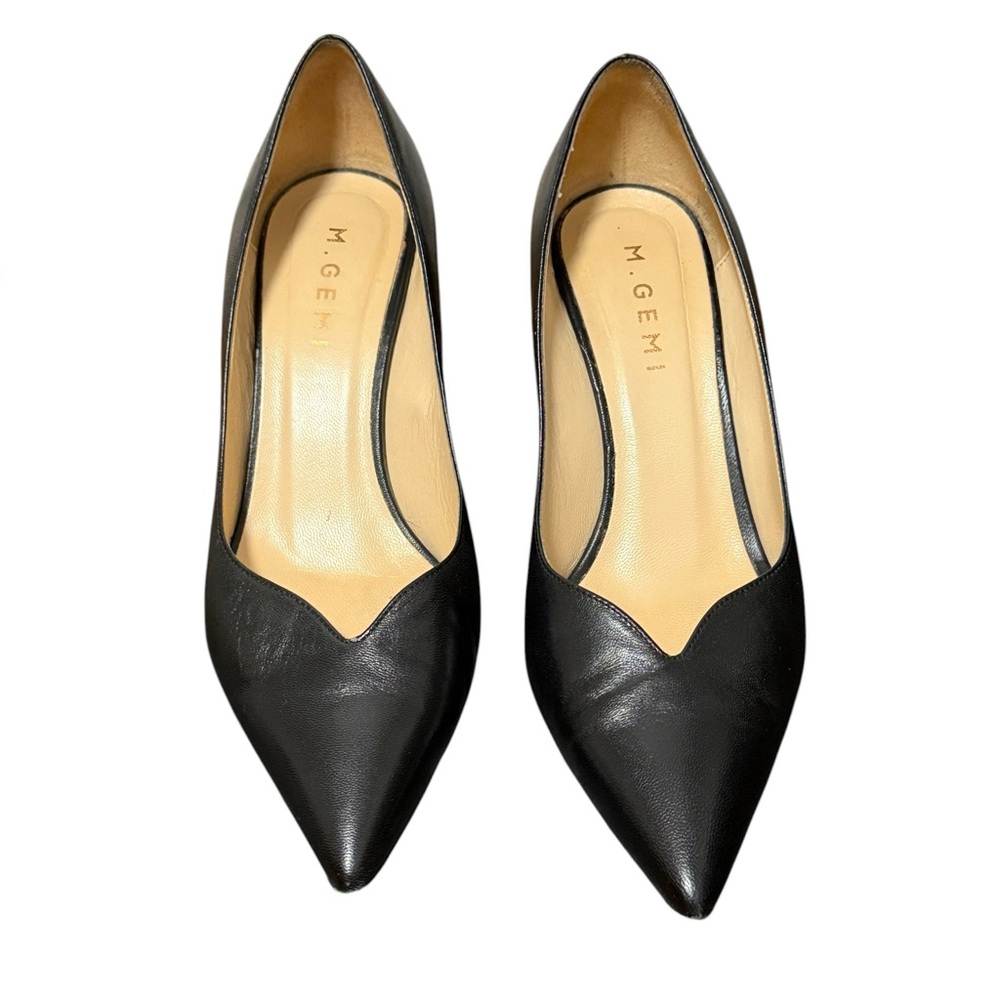 M. Gemi Black Pointed Leather Flats